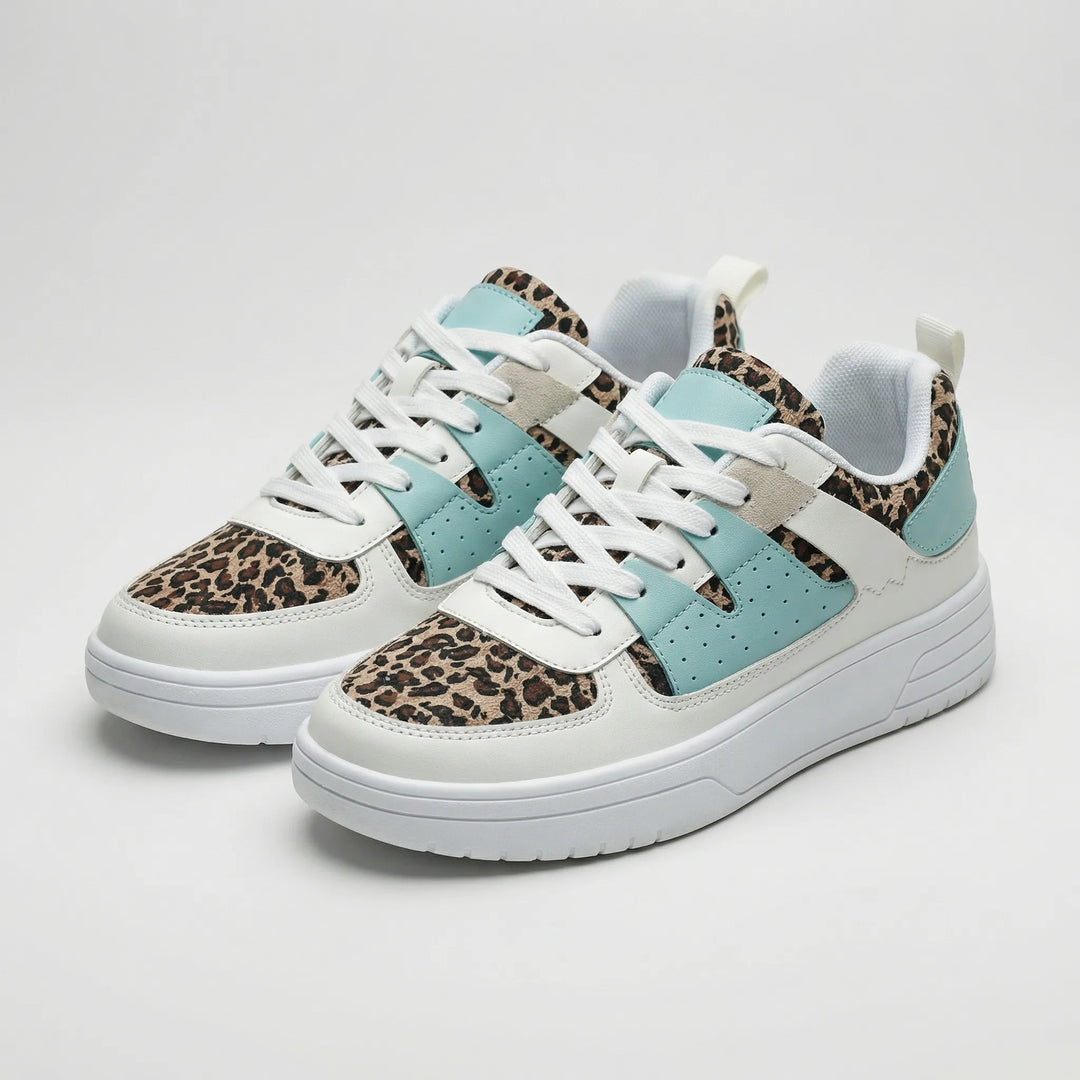 Bloompace - Color-Block Low-Top Lace-Up Sneaker
