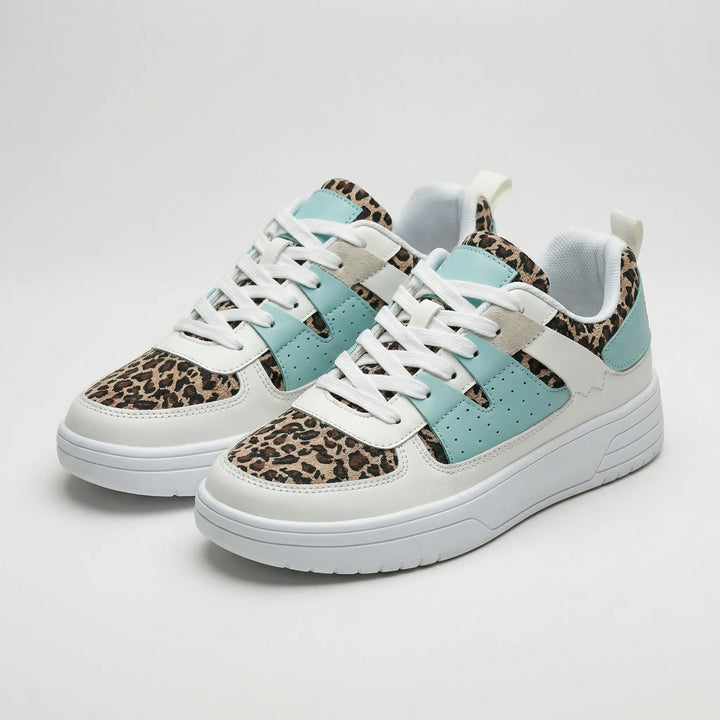 Bloompace - Color-Block Low-Top Lace-Up Sneaker