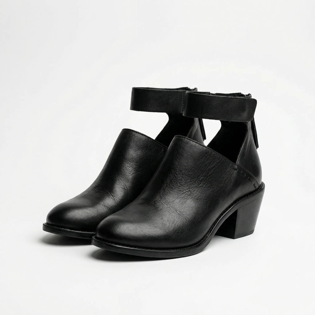 Comforvia - Ankle Strap Block Heel Shoe