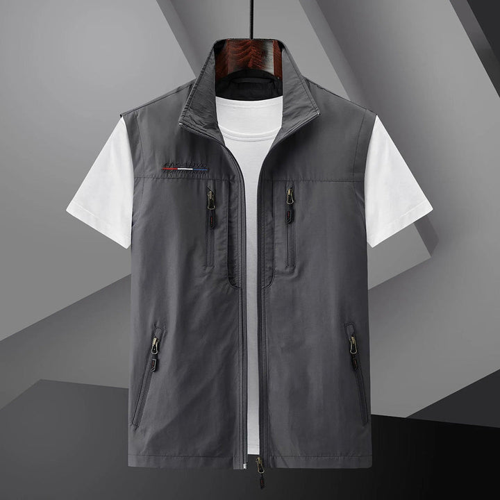 Multi-Pocket Utility Summer Travel Vest for Men