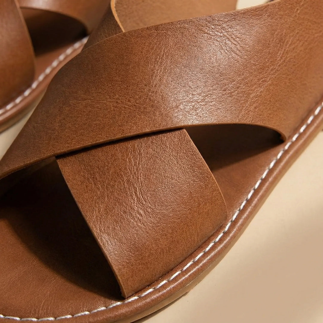 Sandrava - Flat Open-Toe Crossover Strap Sandal