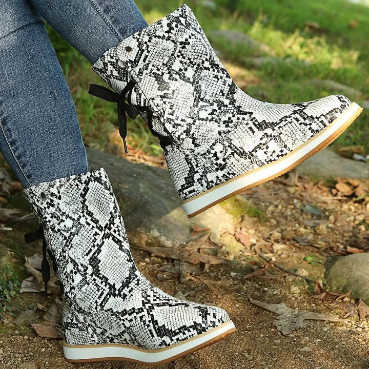 Amaira Women&