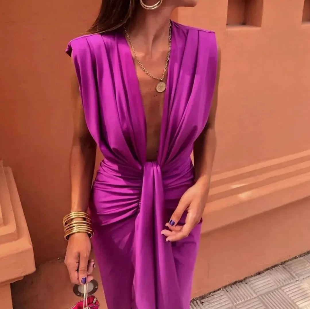 Amelia Women&