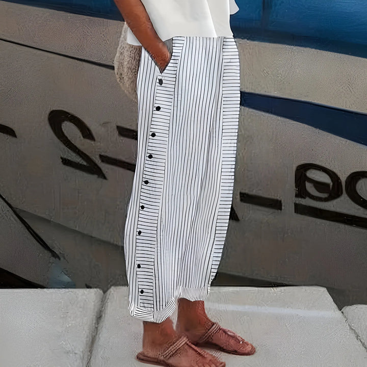 Amika Women&