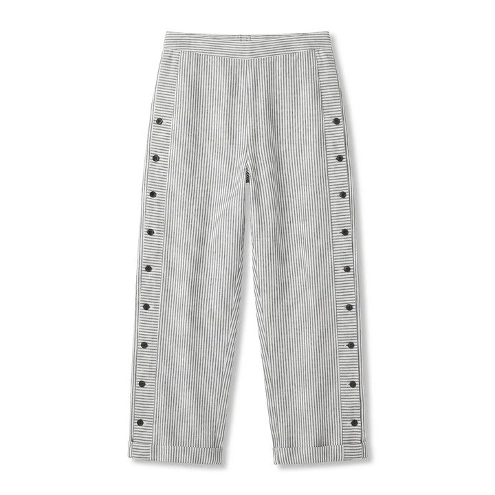 Amika Women&
