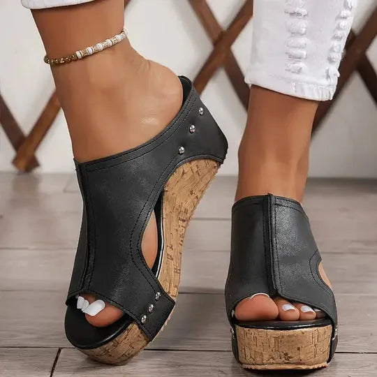 Annalise Women&