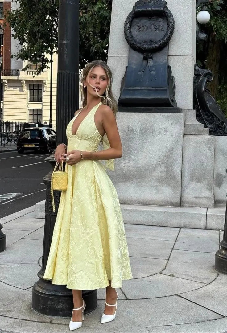 Caroline Women&