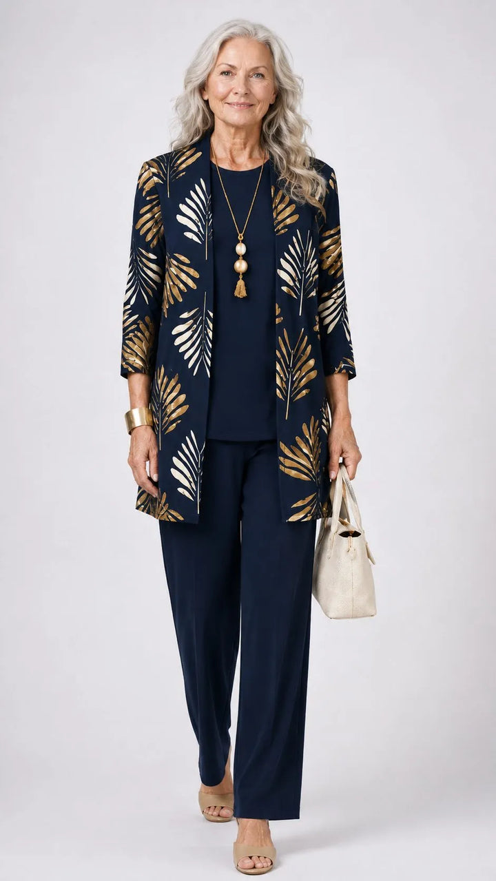 Evelyn Women&