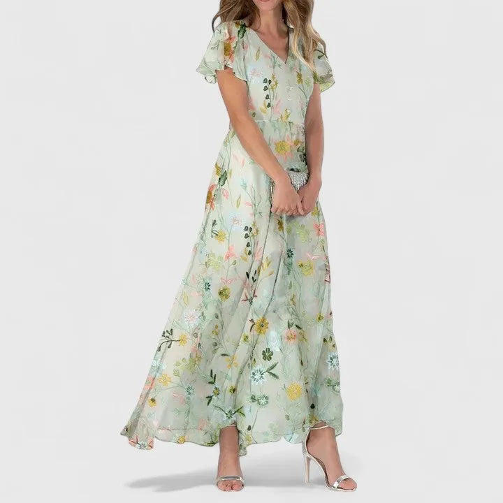 Evelyn Women&