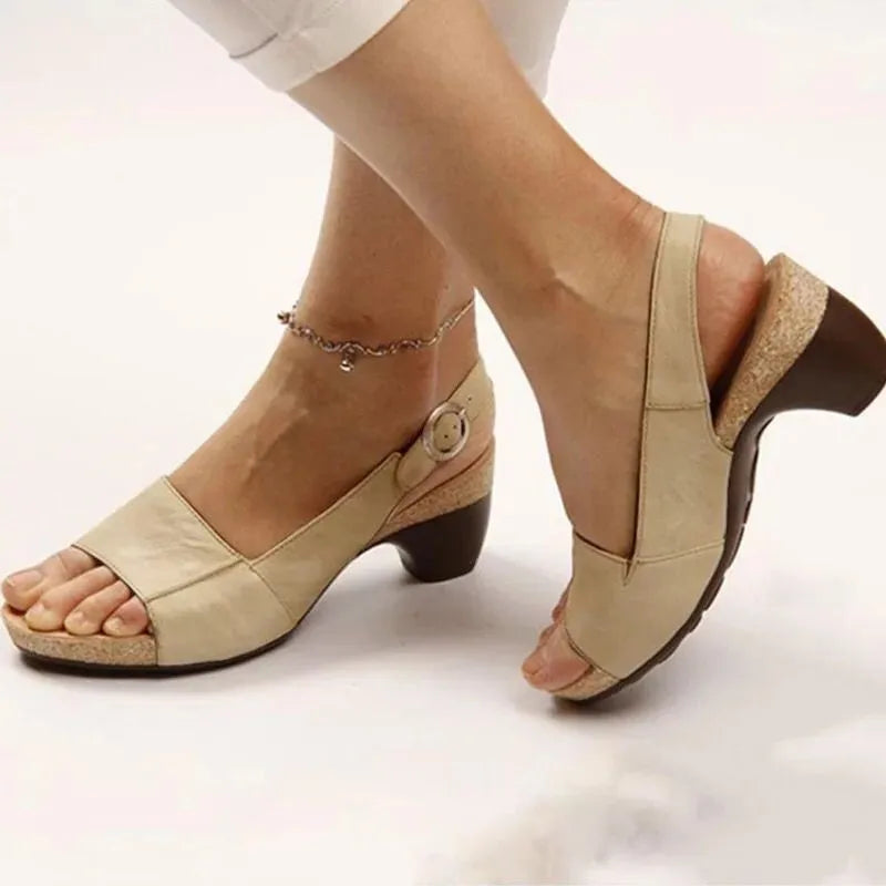 Fallon Women&