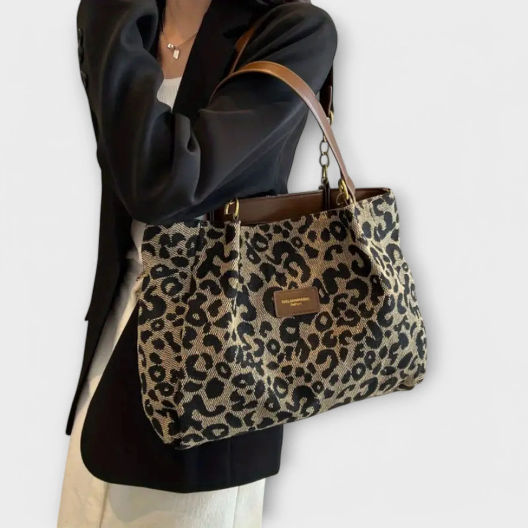 Fantine Women&