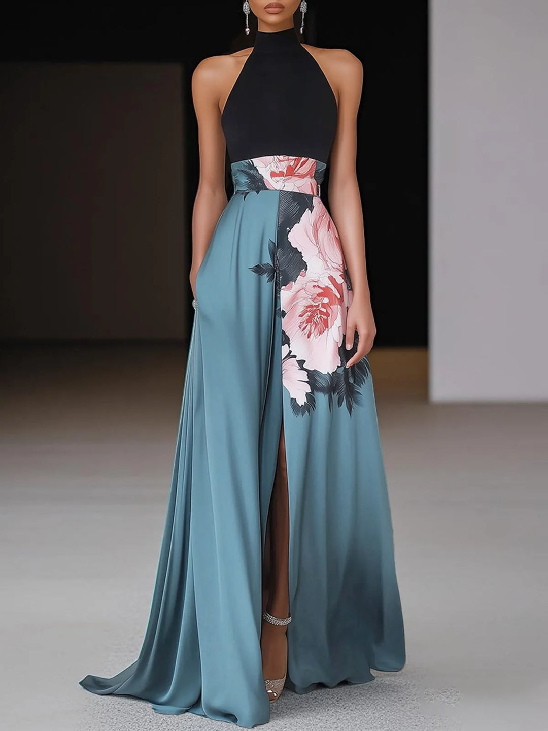 Floral Women's Halter Neck Maxi Dress