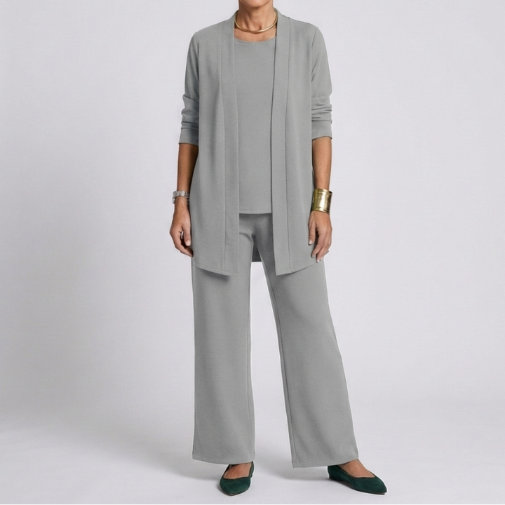 Elegant Three-Piece Pantsuit for Women