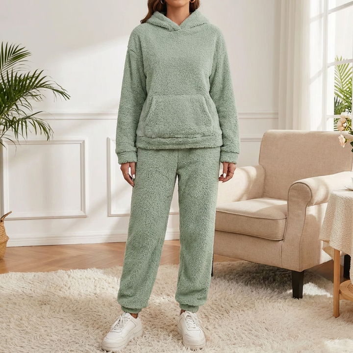Ultra-Comfortable Housesuit for Women