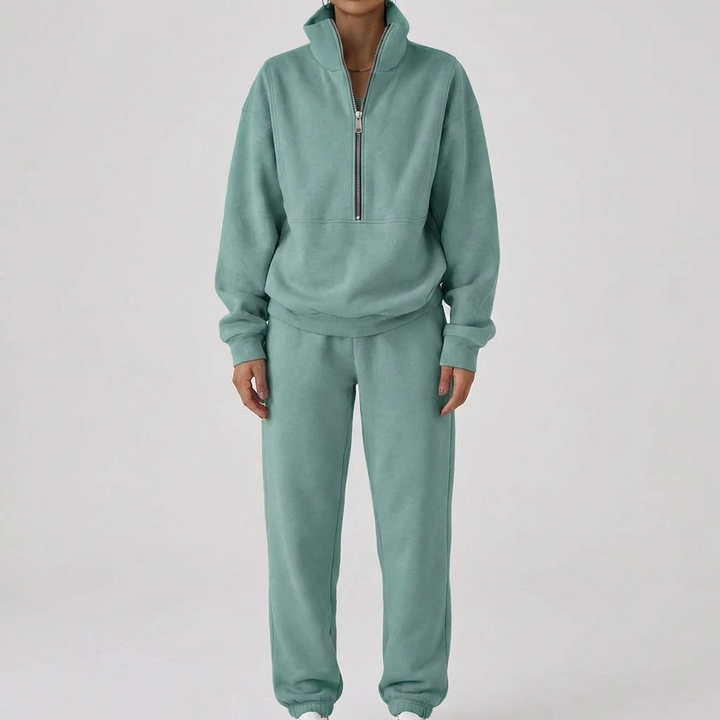 Comfortable Tracksuit Pullover with Zipper for Women