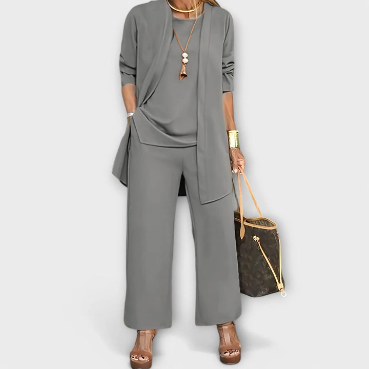 Leocadia Women&