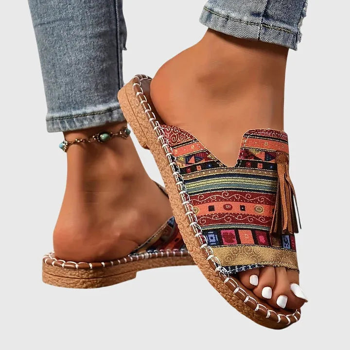 Lorraine Women&