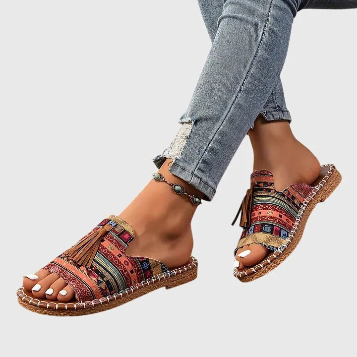 Lorraine Women&