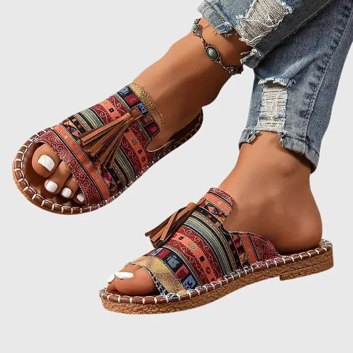 Lorraine Women&