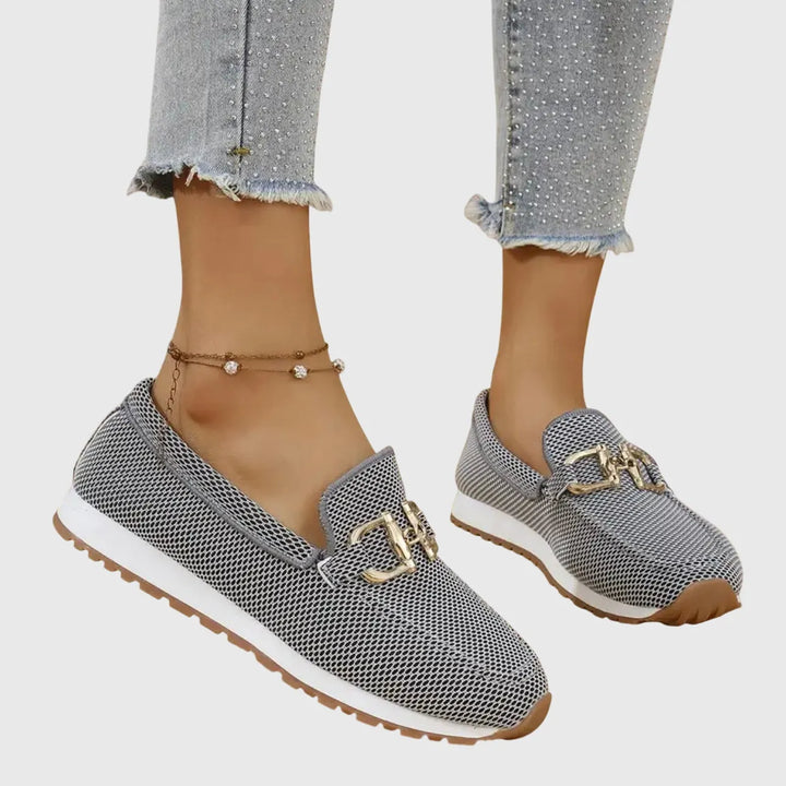 Maika Women&