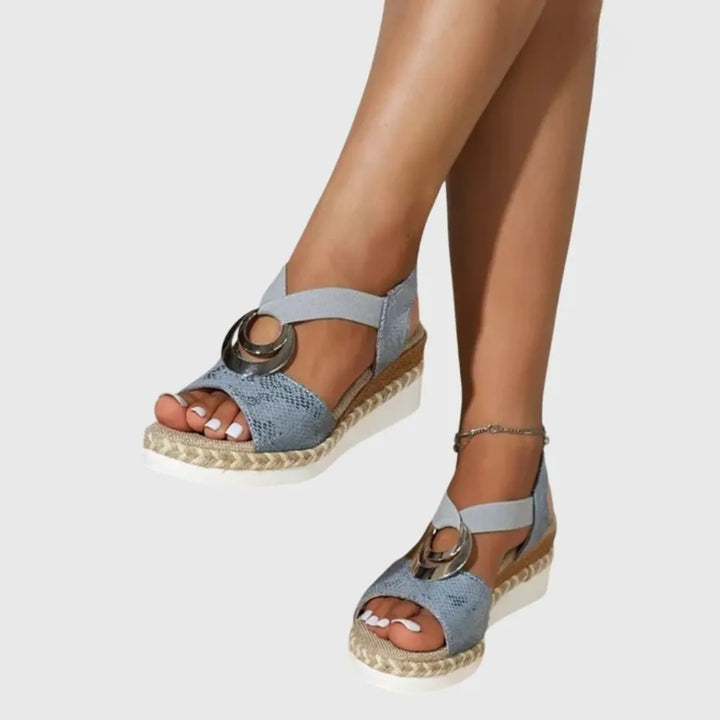 Olivia Women&