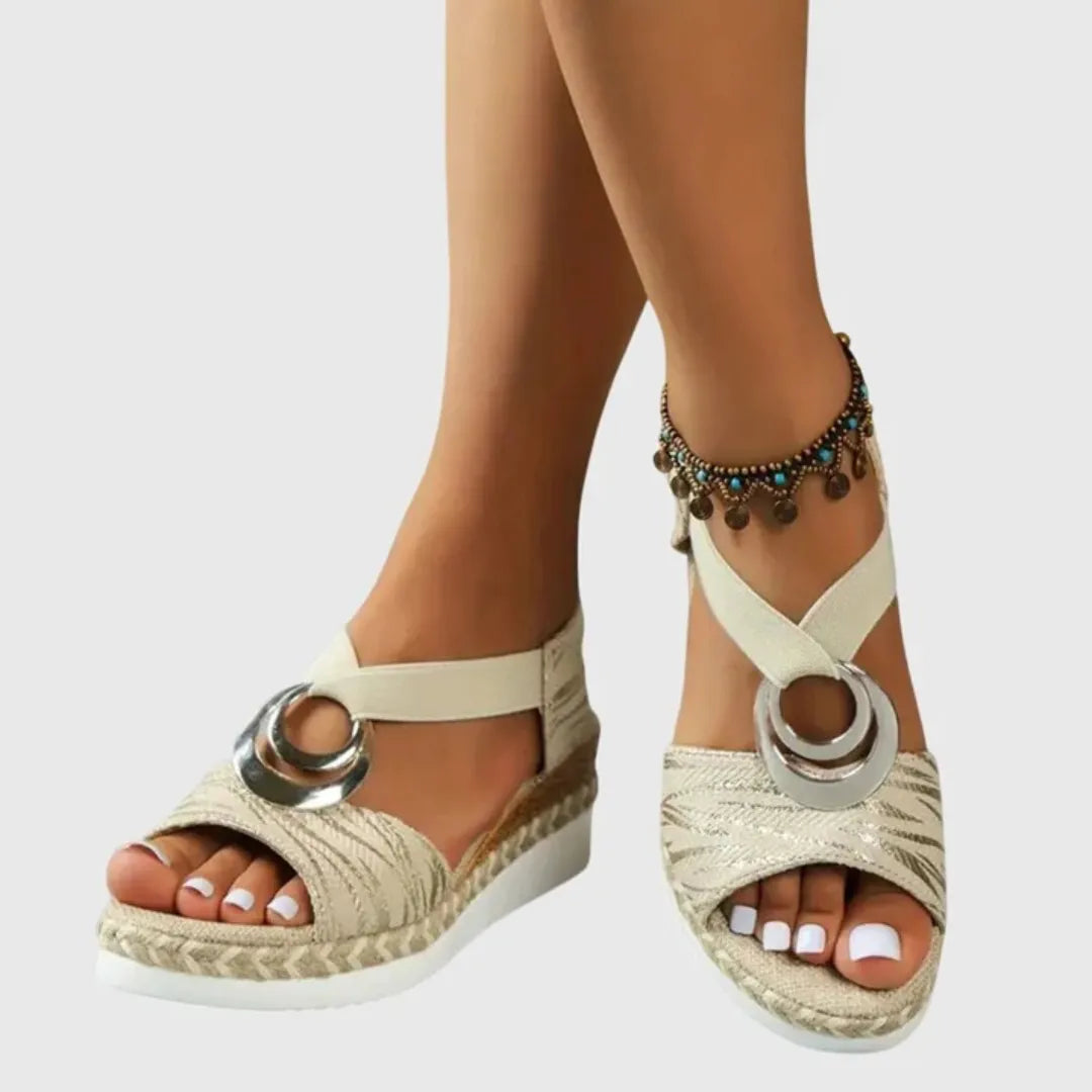 Olivia Women&