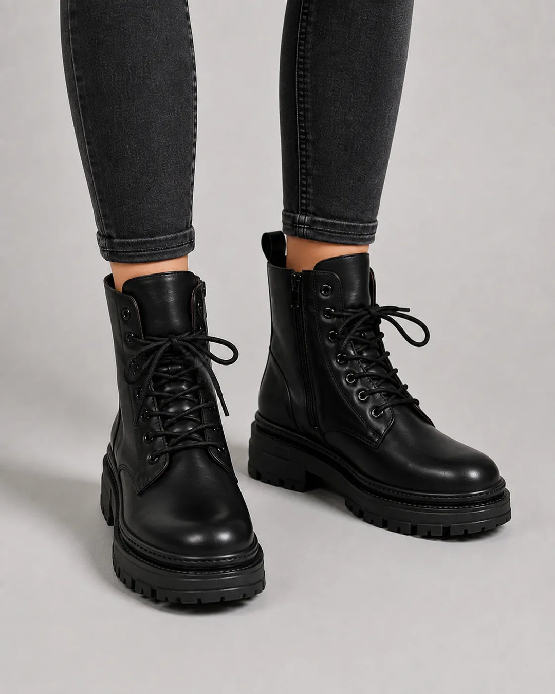 Roberta Women&