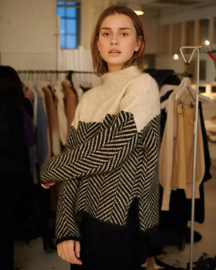 Roxelana Women&