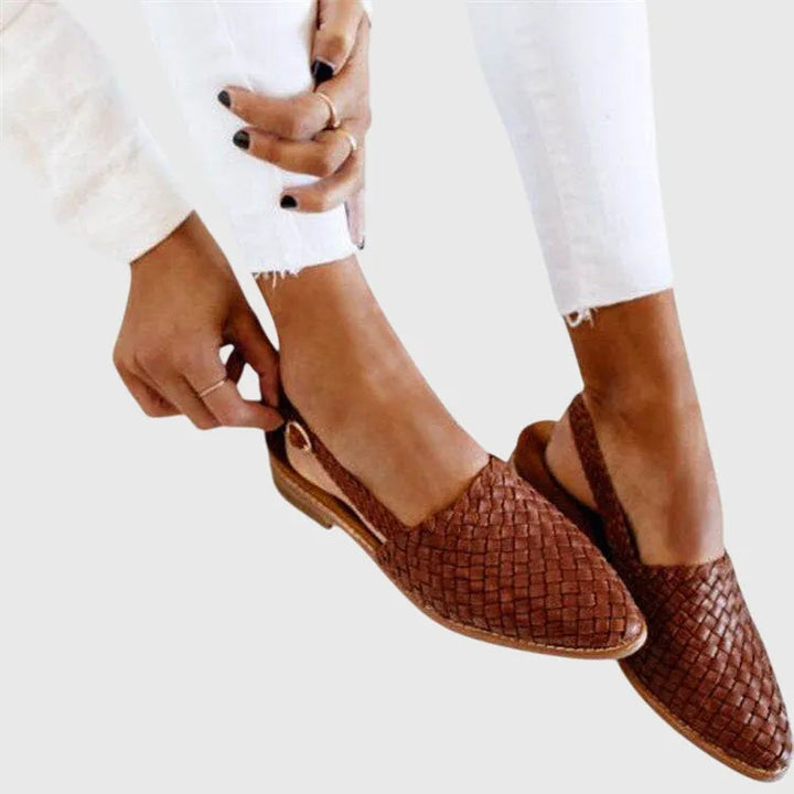 Selene Women&
