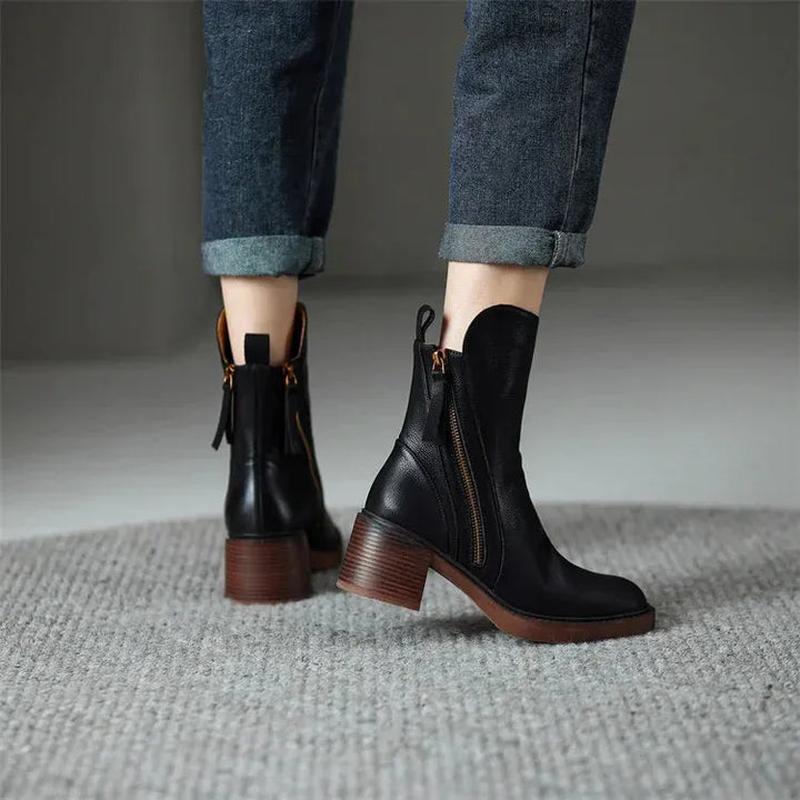 Zaria Women&