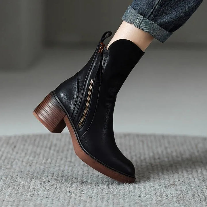 Zaria Women&