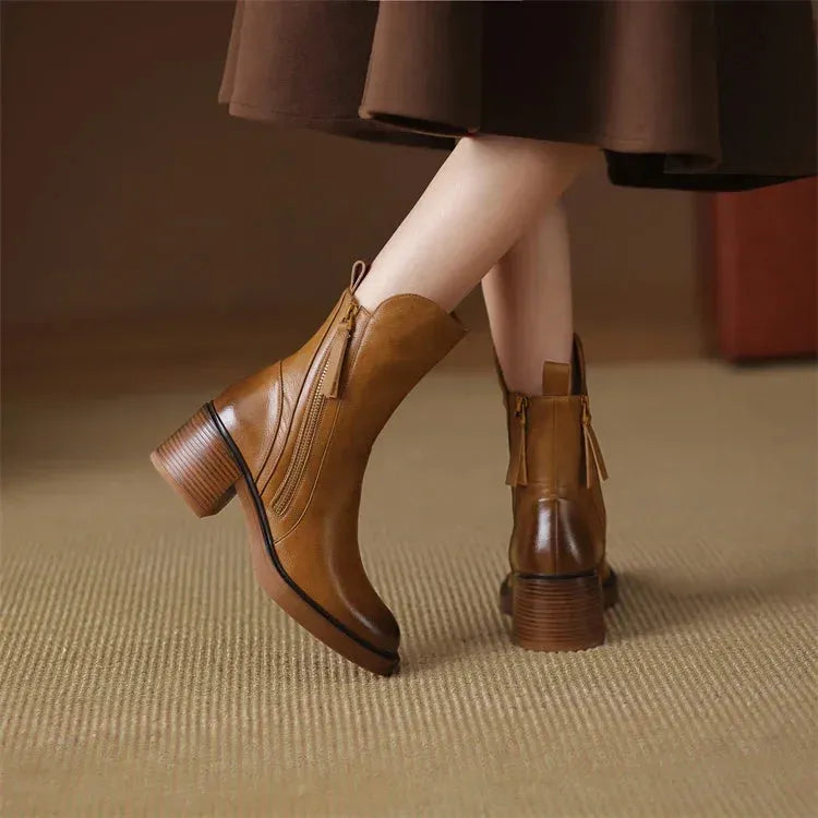 Zaria Women&